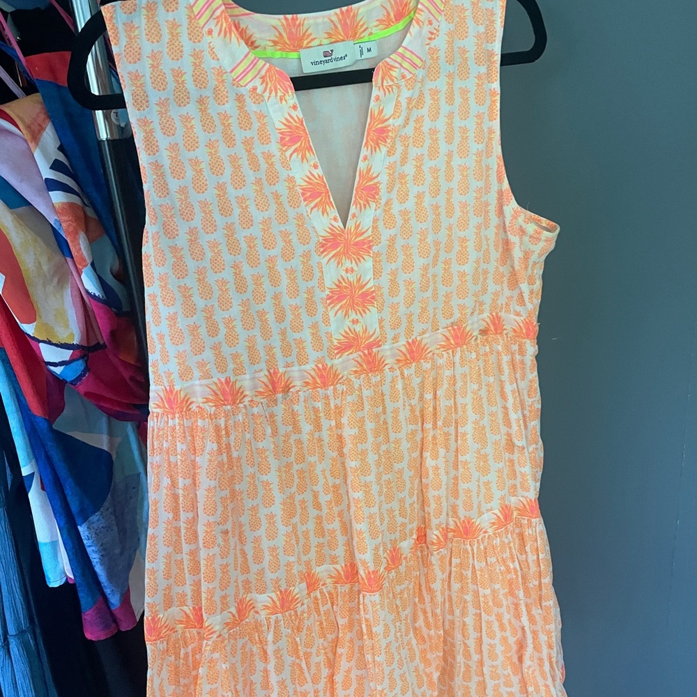 Women’s vineyard vine dress, size medium